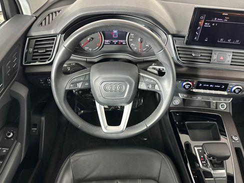 Used 2023 Audi Q5 2.0T Premium w/ Convenience Package image 13