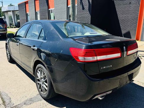 Used 2011 Lincoln MKZ FWD image 7