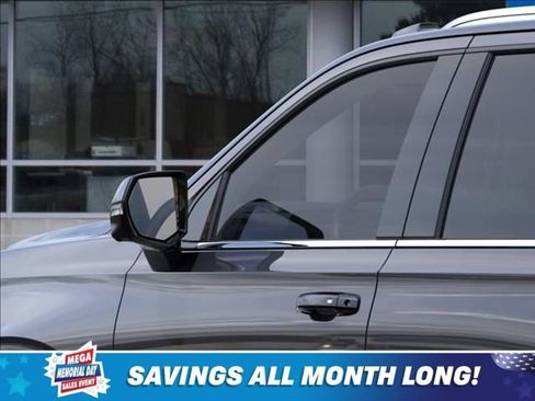 New 2026 Chevrolet Tahoe LT w/ Comfort Package AWD/4WD image 12