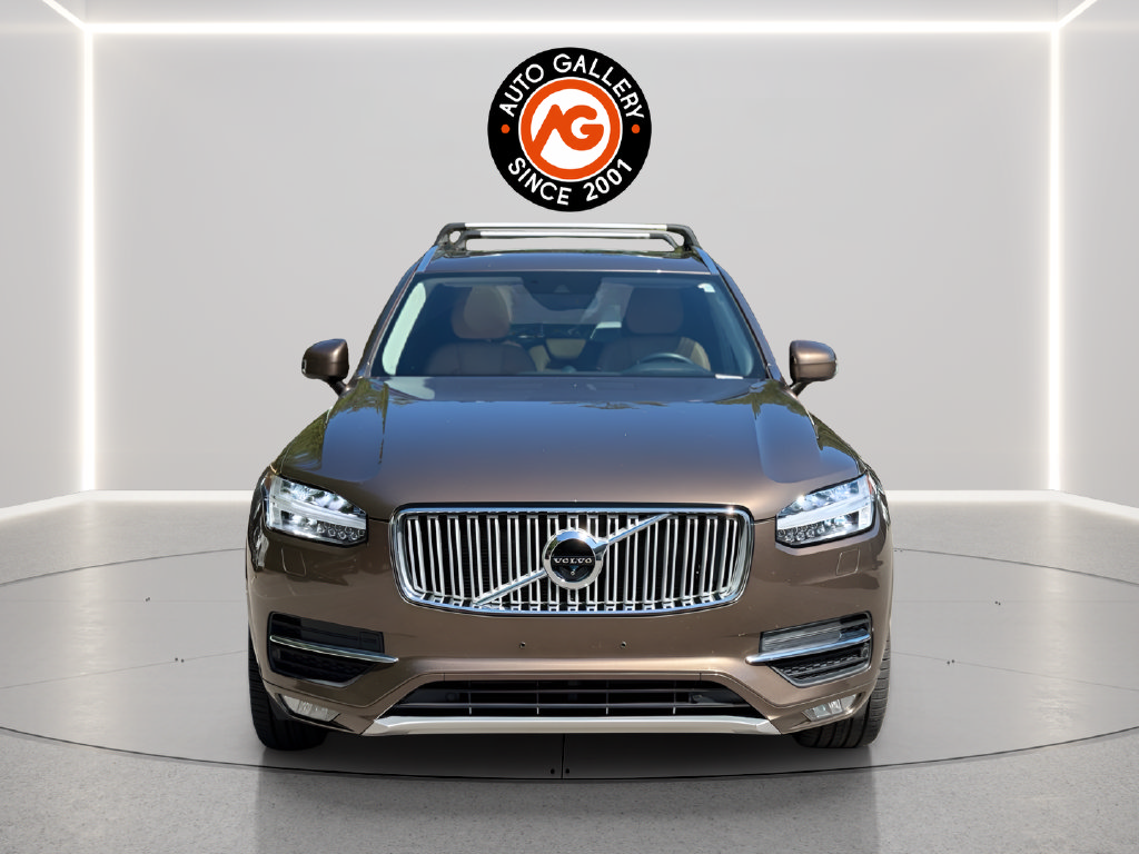 Used 2016 Volvo XC90 T6 Inscription w/ Vision Package AWD/4WD image 2