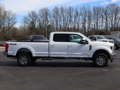 Used 2019 Ford F250 Lariat w/ Lariat Value Package image 8