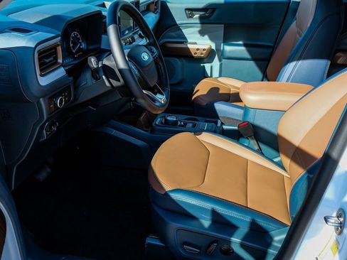 New 2024 Ford Maverick Lariat w/ FX4 Off-Road Package image 16