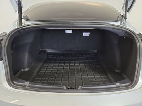 Used 2021 Tesla Model 3 Standard Range Plus RWD image 24