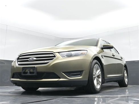 Used 2013 Ford Taurus SEL image 41