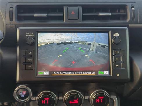 Certified 2023 Toyota GR86 image 18