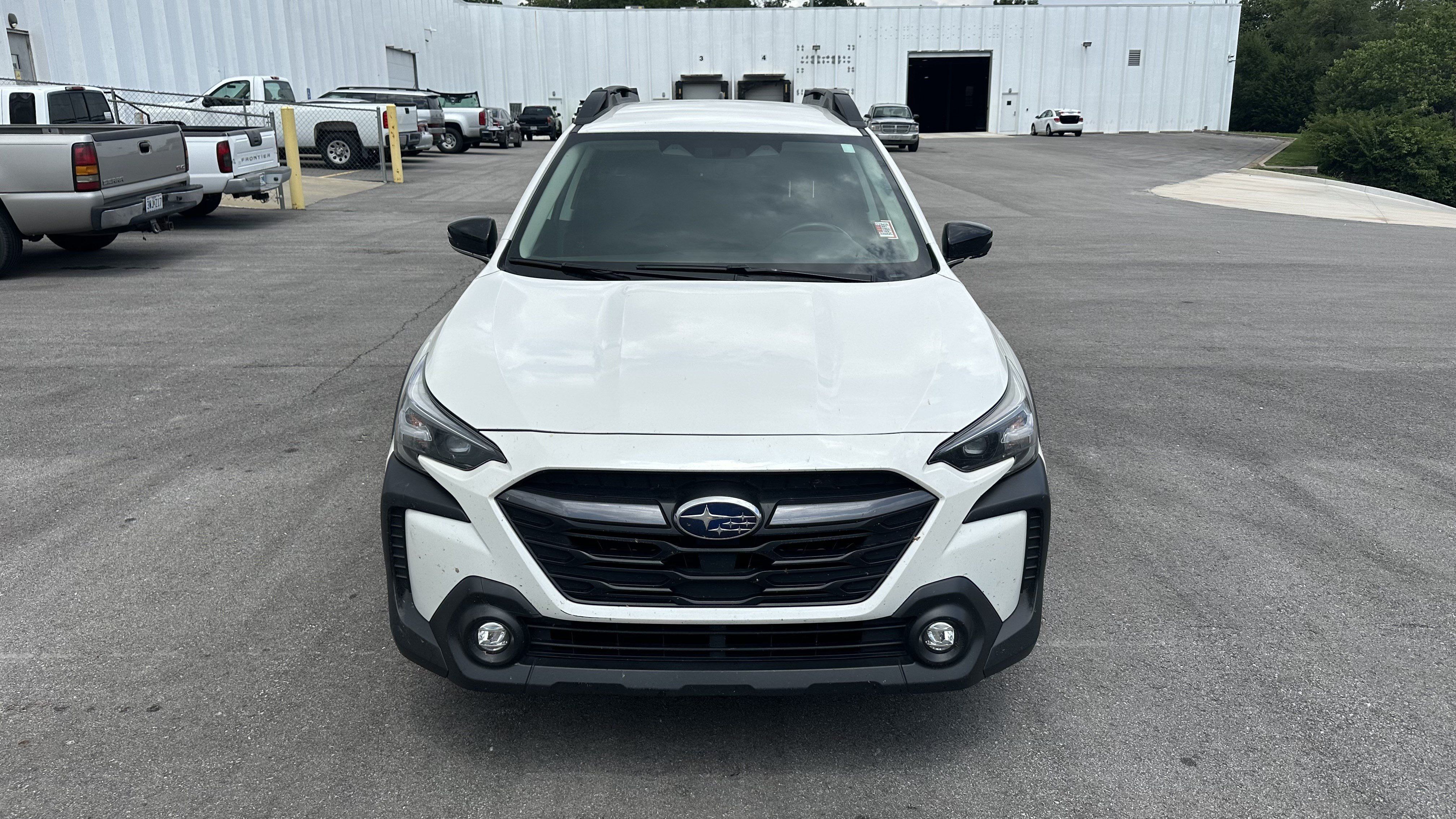 Used 2024 Subaru Outback Premium w/ Popular Package #1A AWD/4WD image 3