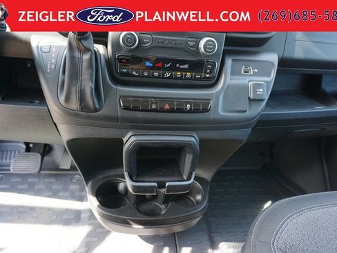 Used 2025 RAM ProMaster 2500 w/ U-Haul Equipment Group FWD image 16