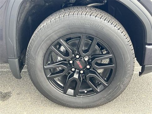 New 2026 GMC Sierra 1500 Elevation image 33