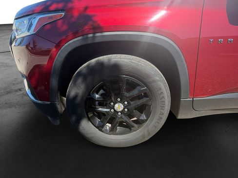 Used 2019 Chevrolet Traverse LT w/ LPO, Floor Liner Package AWD/4WD image 11