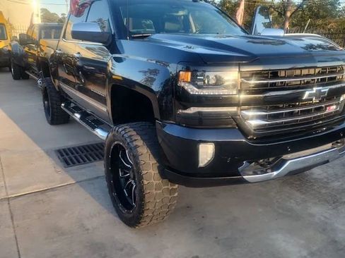 Used 2017 Chevrolet Silverado 1500 LTZ Z71 w/ LTZ Plus Package image 1