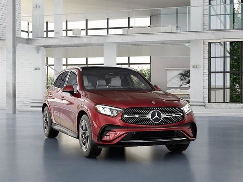 New 2026 Mercedes-Benz GLC 300 4MATIC image 9