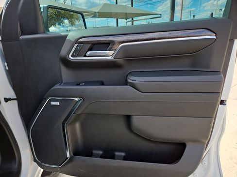 Used 2023 Chevrolet Silverado 1500 LTZ image 30