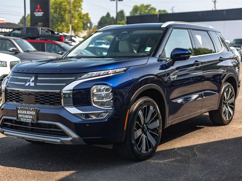 New 2026 Mitsubishi Outlander SEL AWD/4WD image 4