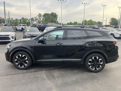 Used 2023 Kia Sportage X-Line w/ X-Line Premium Package AWD/4WD image 4
