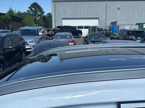 Used 2019 Hyundai Santa Fe FWD image 10