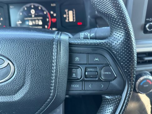 Used 2024 Toyota Tacoma SR5 AWD/4WD image 24