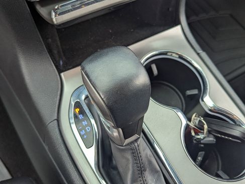 Used 2020 Jeep Grand Cherokee Altitude image 23