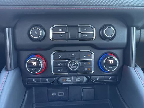 Used 2022 Chevrolet Tahoe RST w/ Luxury Package image 19