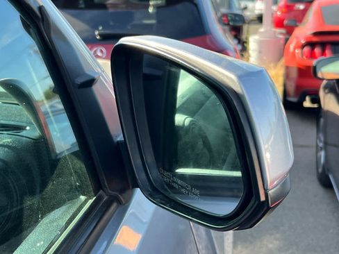 Used 2017 Toyota Tacoma SR w/ Tow Package image 5