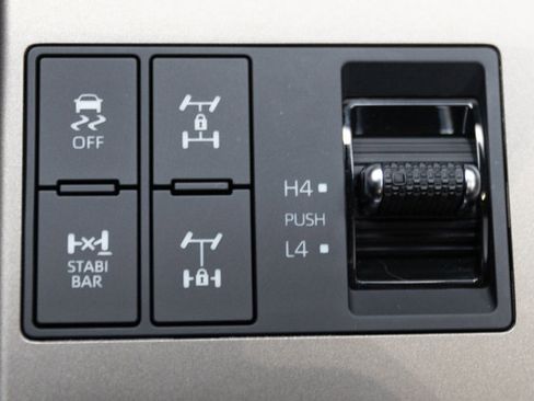Used 2026 Toyota Land Cruiser w/ Premium Package AWD/4WD image 17