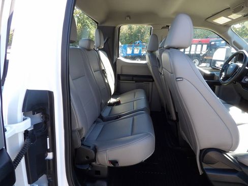 Used 2020 Ford F250 XL w/ Power Equipment Group image 38