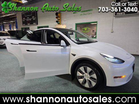 Used 2023 Tesla Model Y Long Range image 1