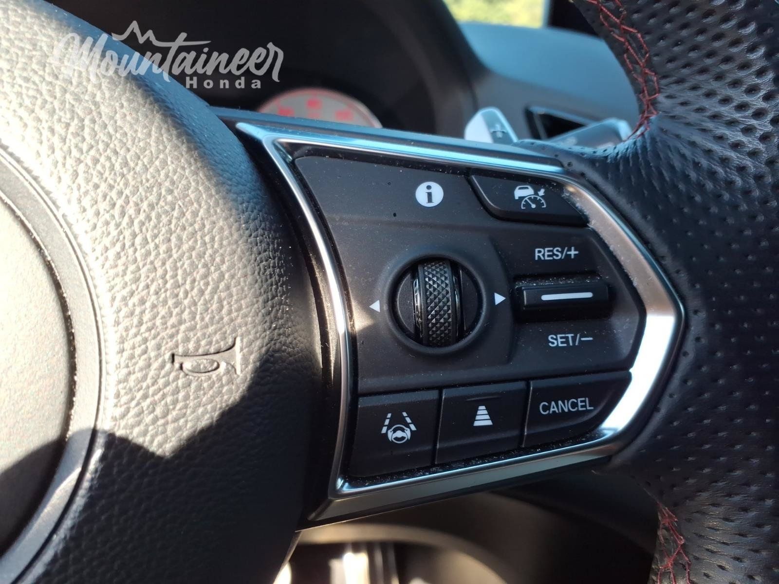 Used 2024 Acura RDX A-Spec AWD/4WD image 31