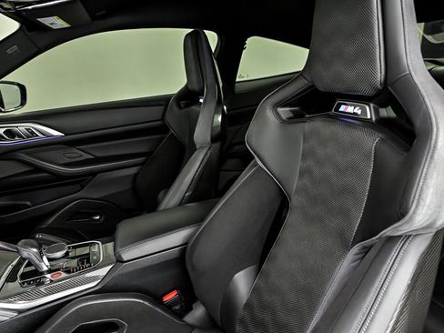 Used 2021 BMW M4 Competition w/ M Carbon Exterior Package RWD image 18