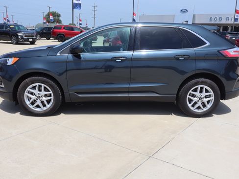Used 2024 Ford Edge SEL w/ Convenience Package AWD/4WD image 9