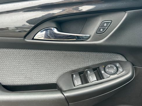 Used 2025 Chevrolet TrailBlazer LT image 11