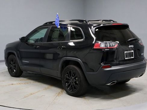 Used 2022 Jeep Cherokee Latitude Lux FWD image 9