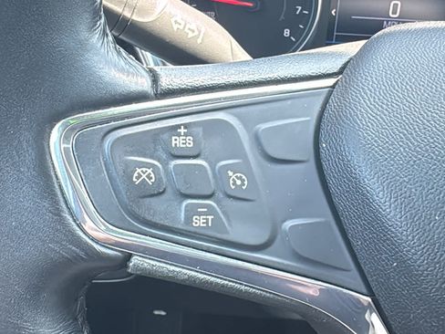 Certified 2019 Chevrolet Equinox LT FWD image 12