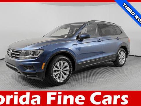 Used 2019 Volkswagen Tiguan S w/ Driver Assistance Package FWD image 1