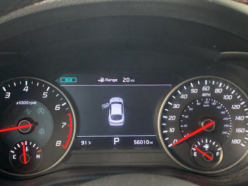 Used 2018 Kia Stinger GT2 AWD/4WD image 22