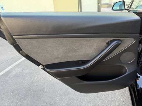 Used 2023 Tesla Model 3 Standard Range RWD image 21