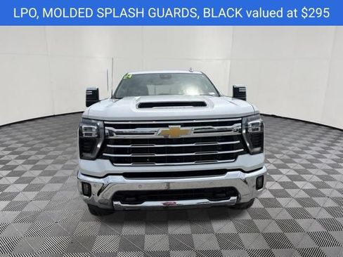 Used 2024 Chevrolet Silverado 2500 LTZ w/ LTZ Convenience Package AWD/4WD image 14