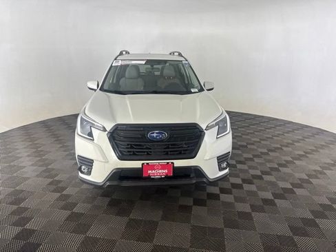 Used 2024 Subaru Forester Premium AWD/4WD image 2