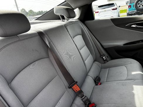 Used 2022 Chevrolet Malibu LS w/ Driver Confidence Package II FWD image 22