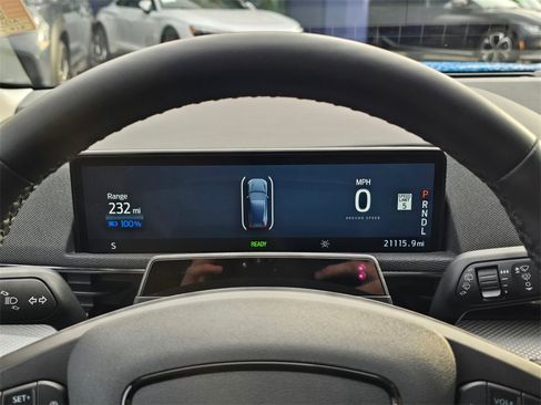 Used 2023 Ford Mustang Mach-E Select image 25