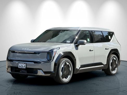 New 2026 Kia EV9 Land AWD/4WD image 8