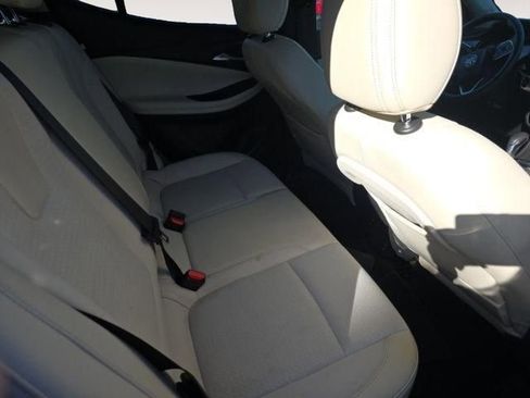 Used 2021 Buick Encore GX Preferred w/ Cold Weather Comfort Package FWD image 6