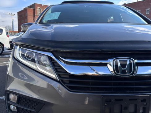 Used 2019 Honda Odyssey EX-L image 10