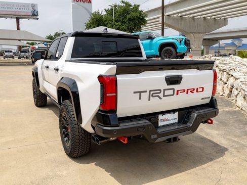 New 2026 Toyota Tacoma TRD Pro AWD/4WD image 5