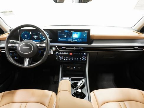 Used 2025 Hyundai Sonata Limited image 14