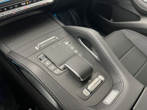 New 2026 Mercedes-Benz GLS 450 4MATIC image 35