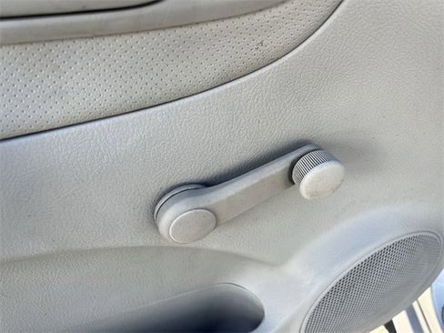 Used 2009 Kia Spectra LX image 13