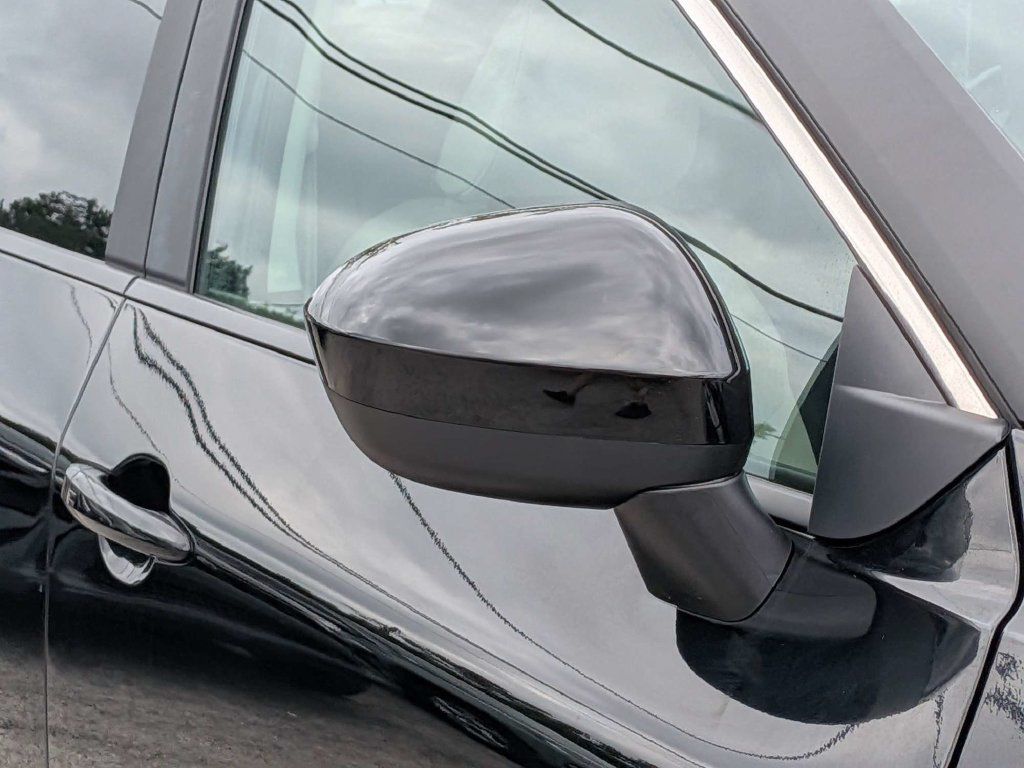 Used 2025 Nissan Rogue SV AWD/4WD image 14