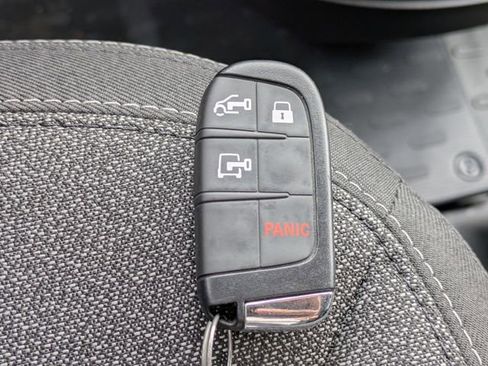 Used 2025 RAM ProMaster 1500 image 22