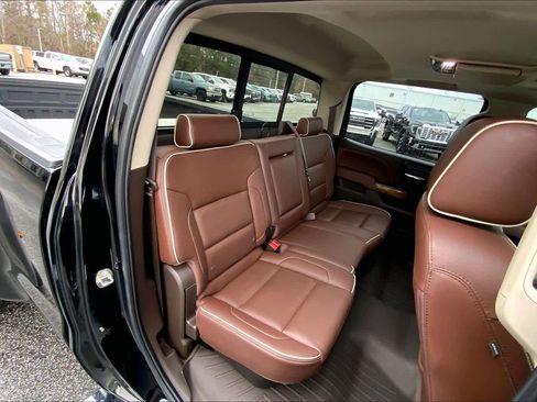 Used 2018 Chevrolet Silverado 3500 High Country w/ Duramax Plus Package image 19