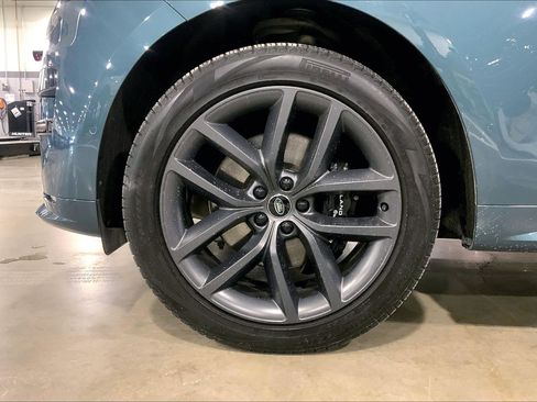 Used 2024 Land Rover Range Rover Sport Dynamic SE image 5